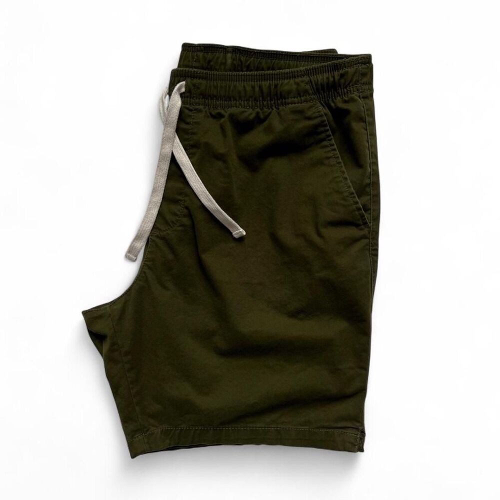 Men's Shorts Size Medium - Picture 6 of 9